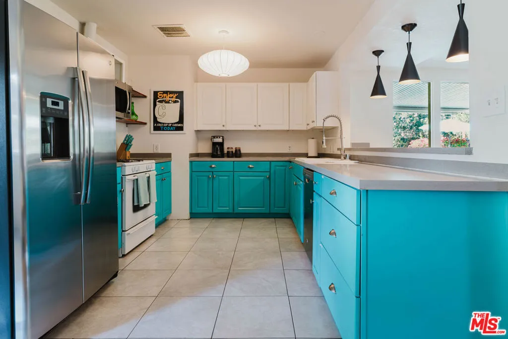 81452 Helen Avenue, Indio, California 92201 home-pic-14